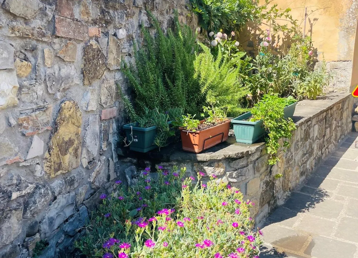 “Da Paolino” Βίλα Borgo alla Collina 0*,  Ιταλία